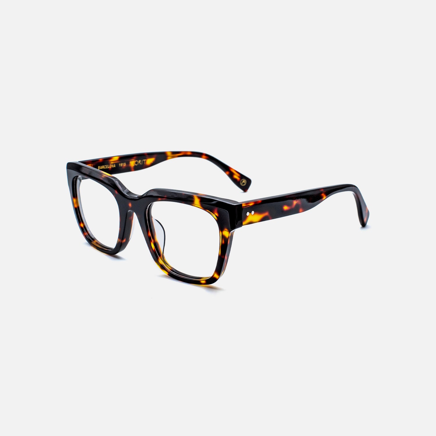 GAFAS_MUJER_DE_PASTA_MODERNAS_BARCELONA_FLORIT_VILADOMAT_C2